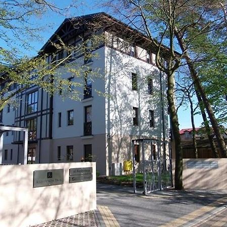Apartament "Rezydencja Park" W Mielnie Mielno  Kamer foto